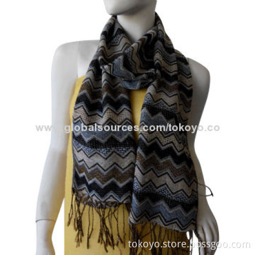 Jacquard scarf with yarn dyed and jagged pattern, made of polyester and cotton, 180*70+8cm size